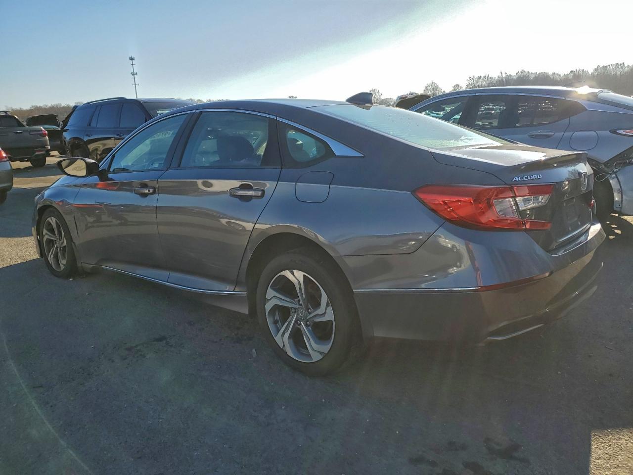 2018 HONDA ACCORD EXL photo 4