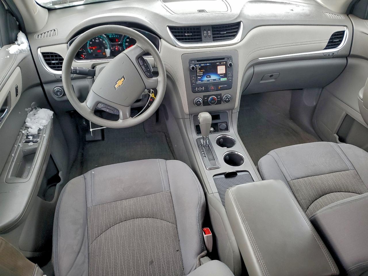 2014 CHEVROLET TRAVERSE LS photo 22