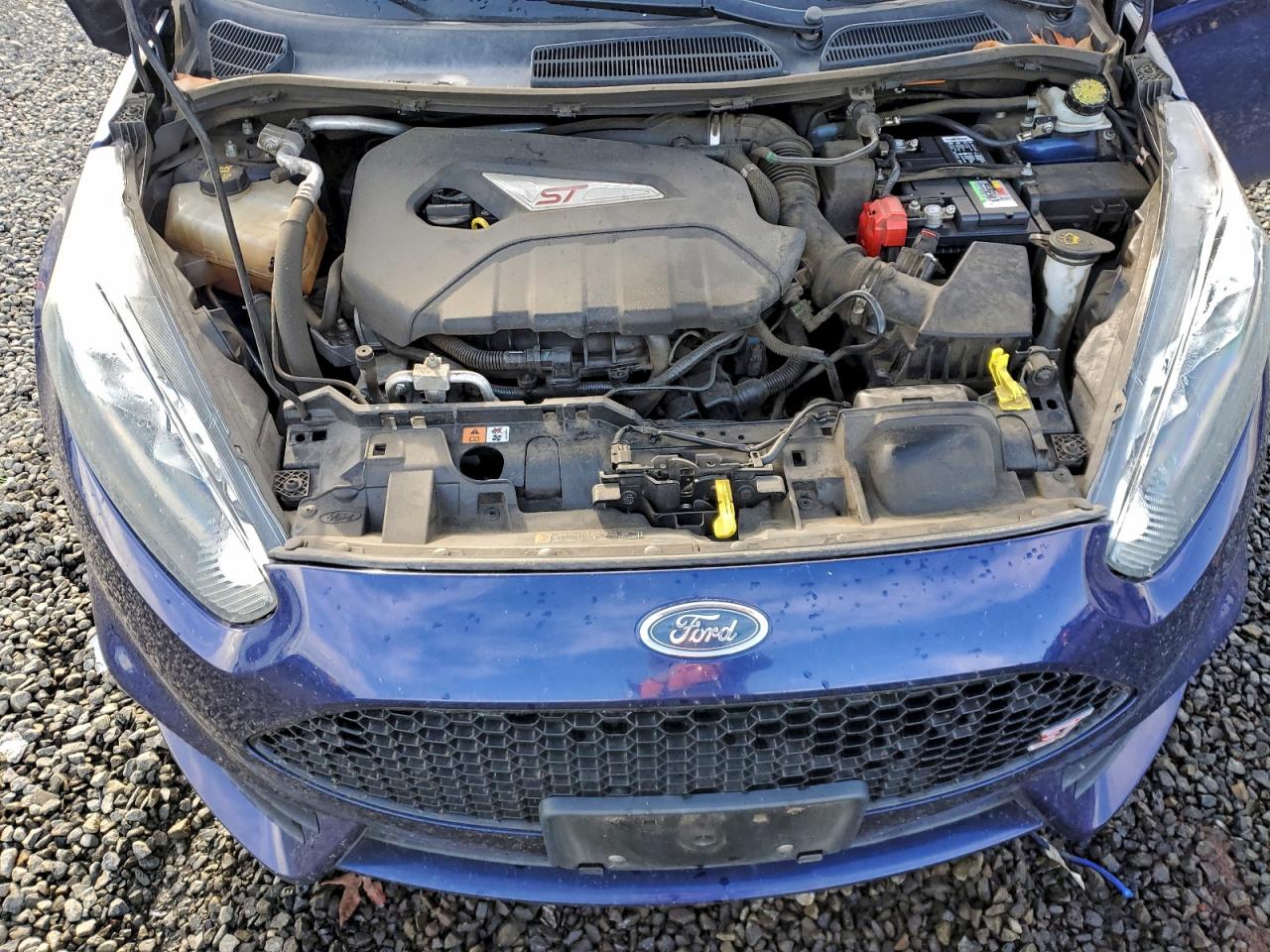 2016 FORD FIESTA ST photo 11
