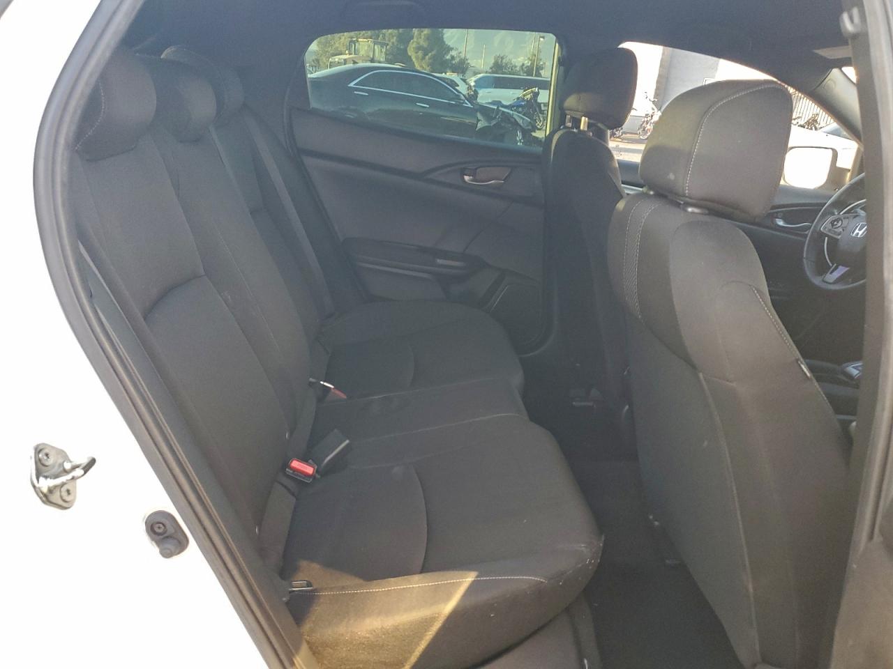 2020 HONDA CIVIC LX photo 10