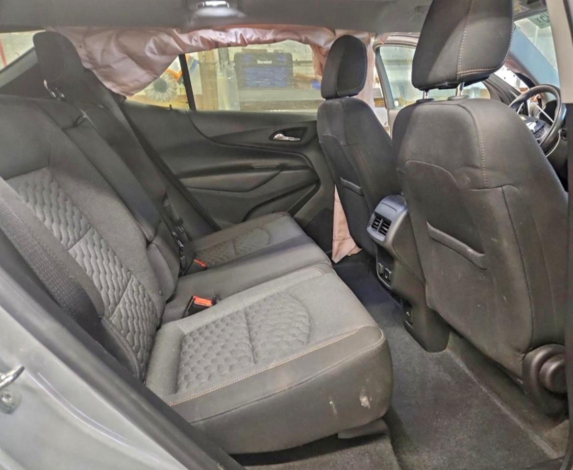 2018 CHEVROLET EQUINOX LT photo 11