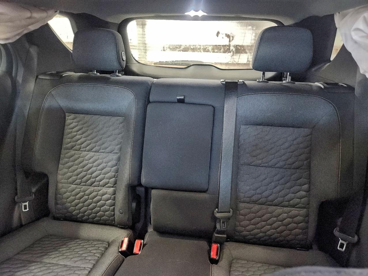 2018 CHEVROLET EQUINOX LT photo 10