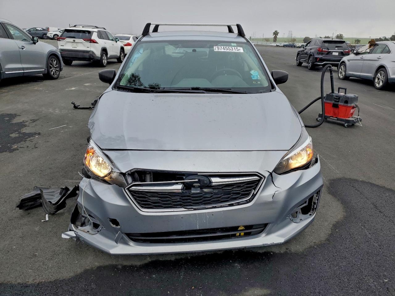 2017 SUBARU IMPREZA photo 5