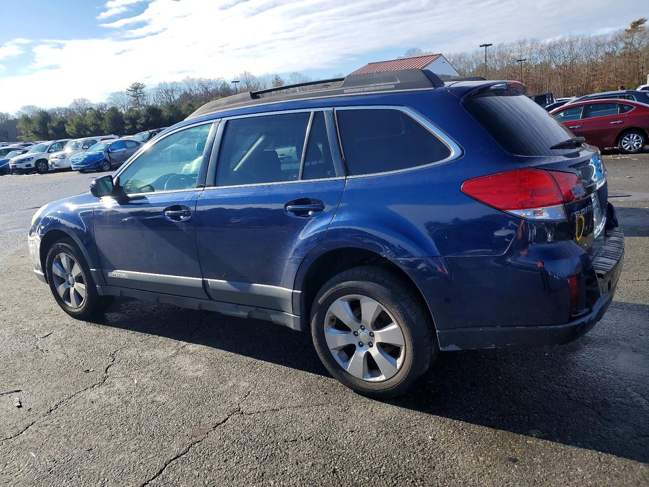 2010 SUBARU OUTBACK 2.5I PREMIUM photo 2