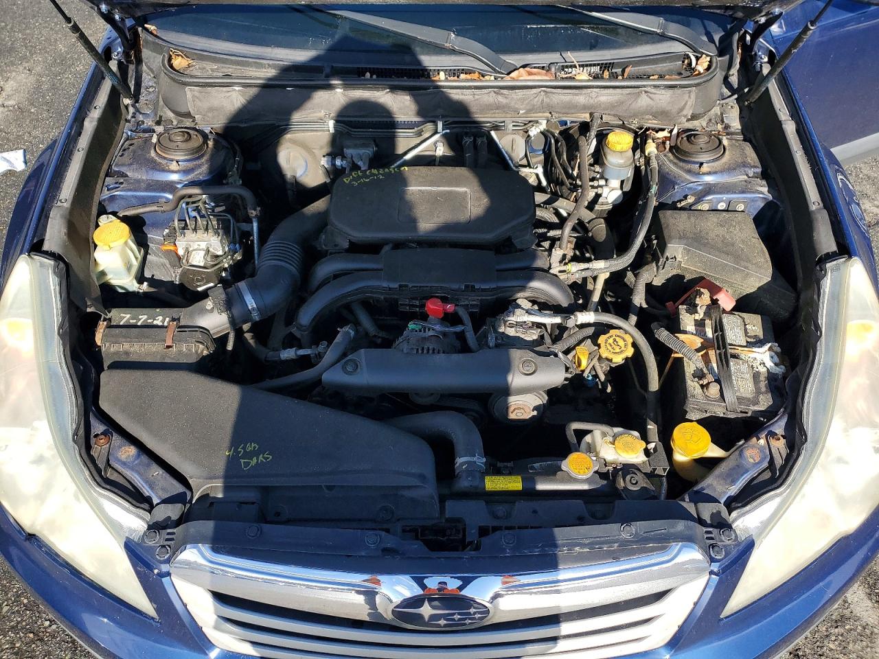 2010 SUBARU OUTBACK 2.5I PREMIUM photo 12