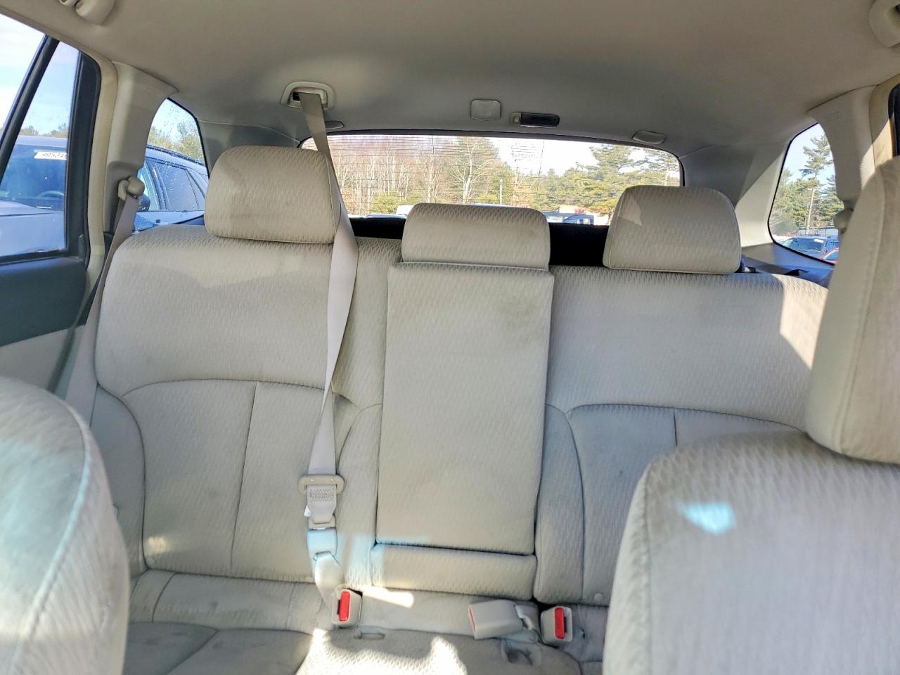 2010 SUBARU OUTBACK 2.5I PREMIUM photo 10