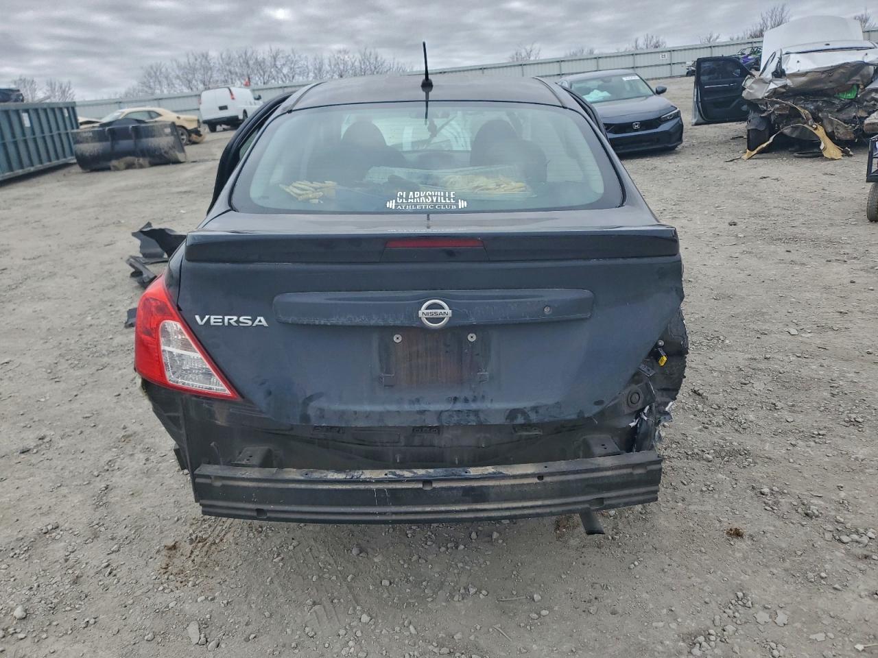 2018 NISSAN VERSA S photo 6