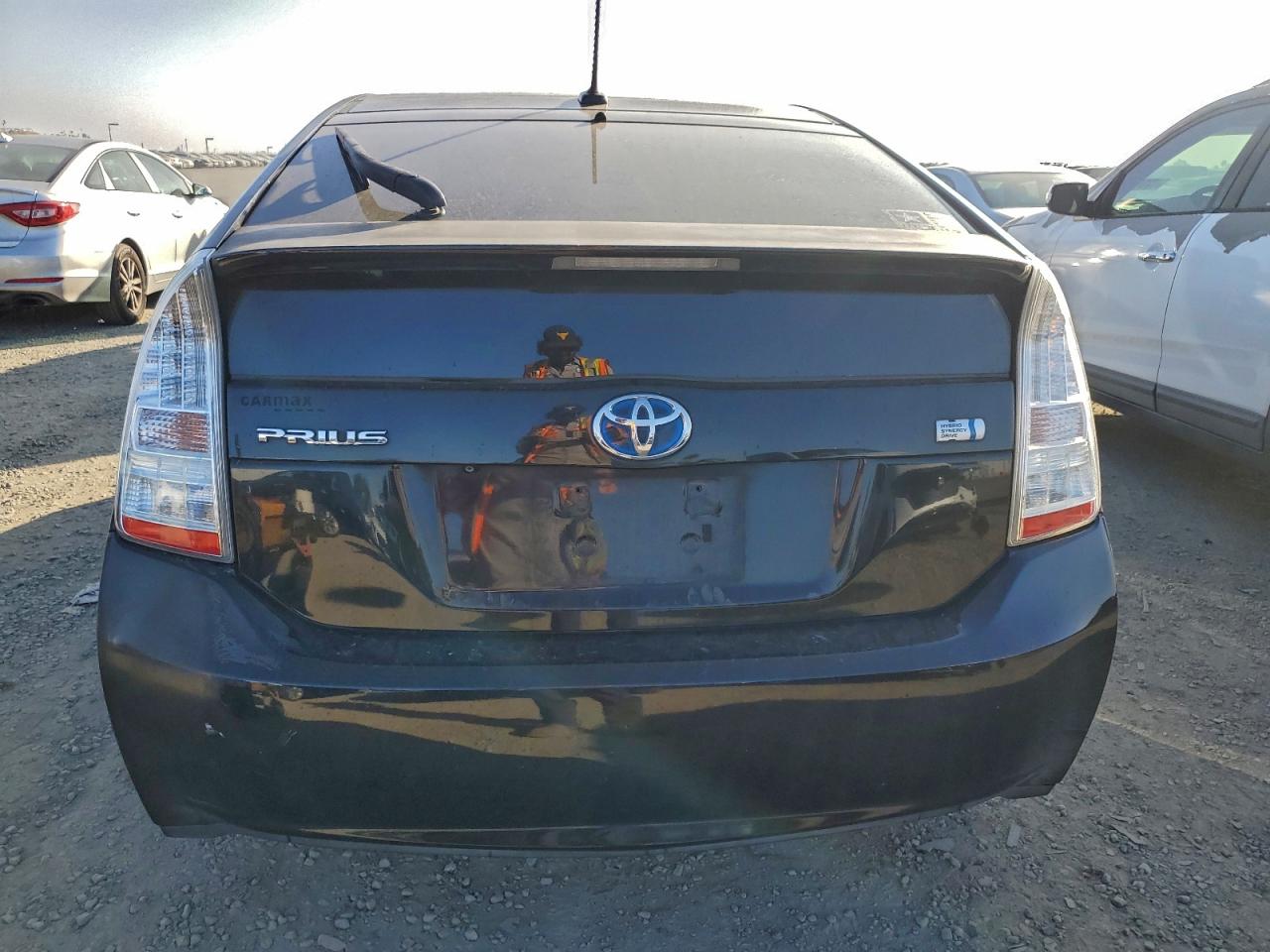 2013 TOYOTA PRIUS photo 6
