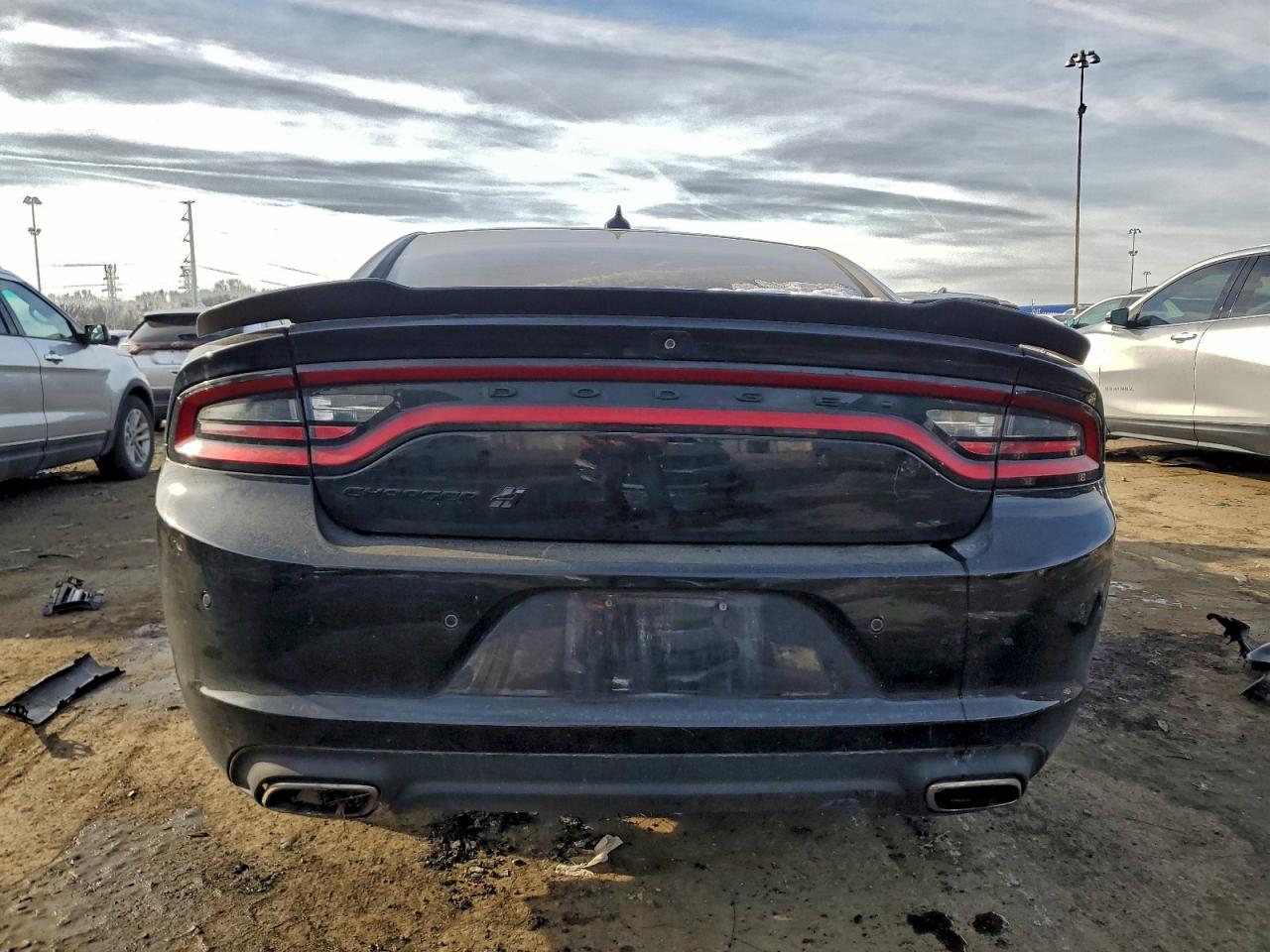 2020 DODGE CHARGER SXT photo 6