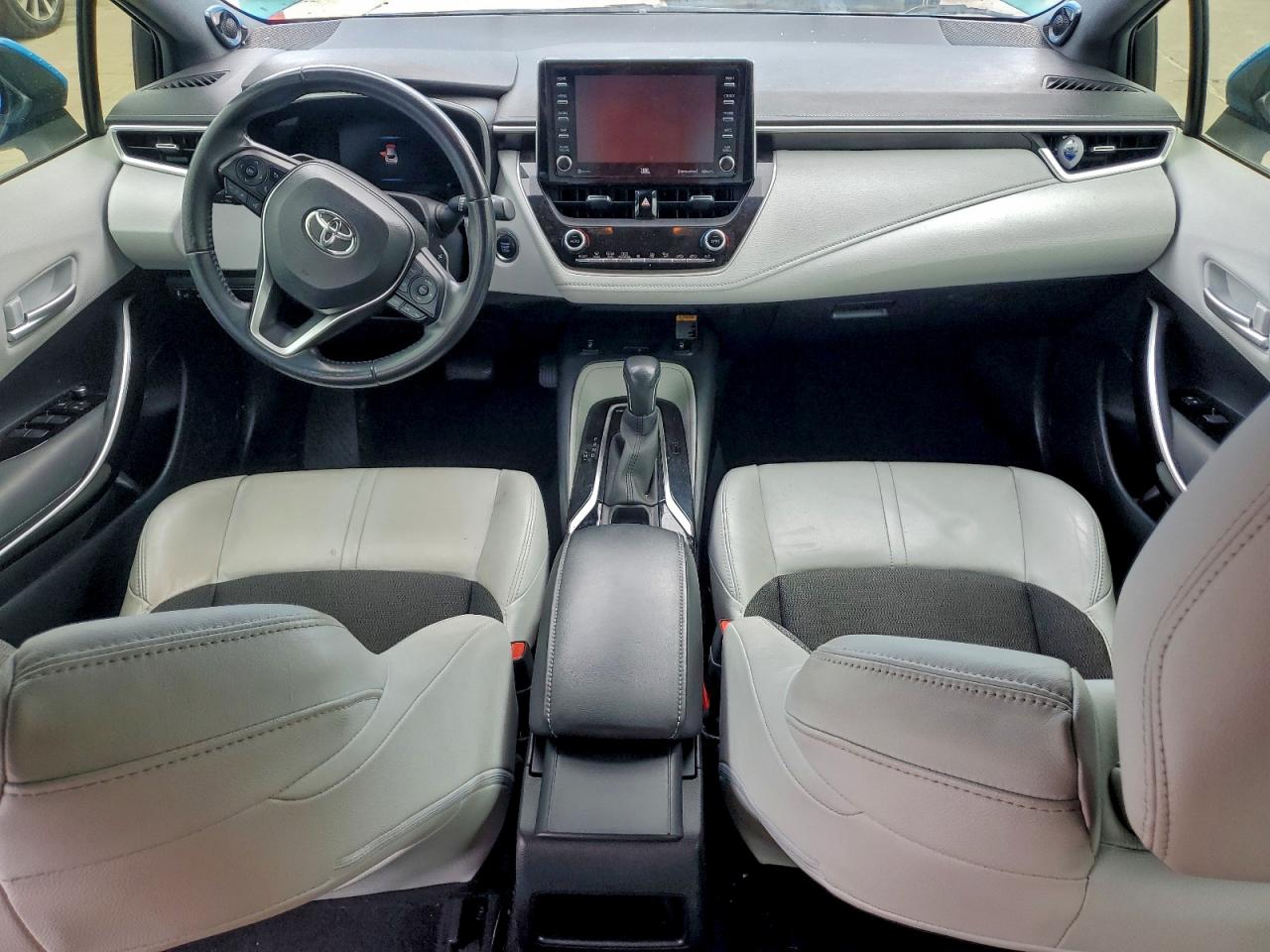 2019 TOYOTA COROLLA SE photo 8