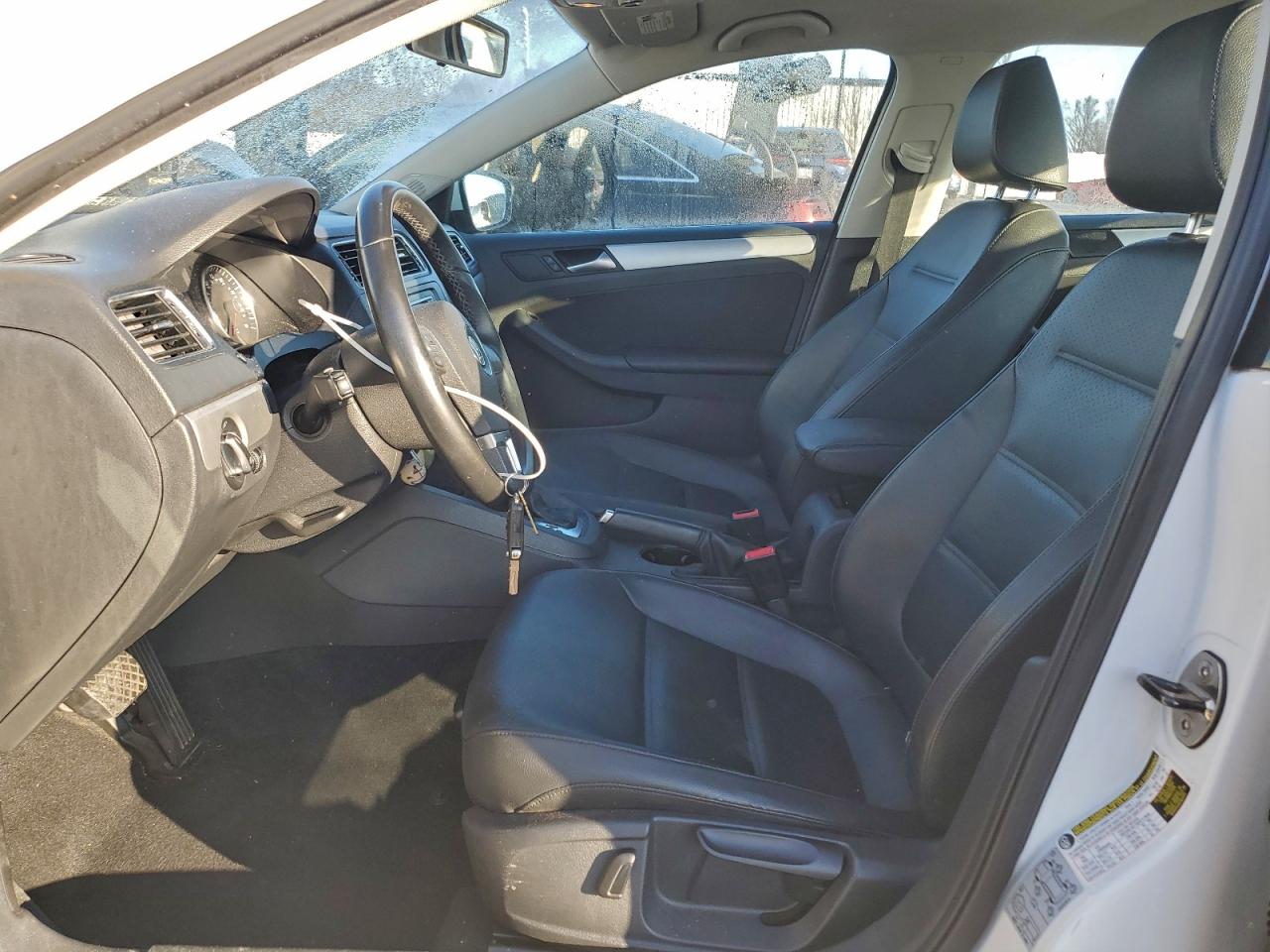 2013 VOLKSWAGEN JETTA SE photo 7