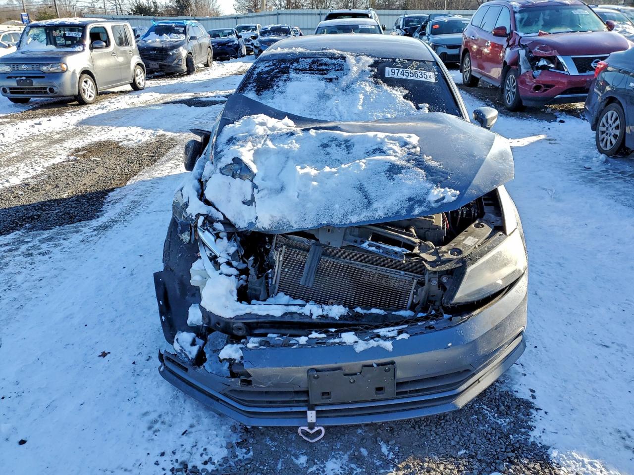 2015 VOLKSWAGEN JETTA SE photo 9