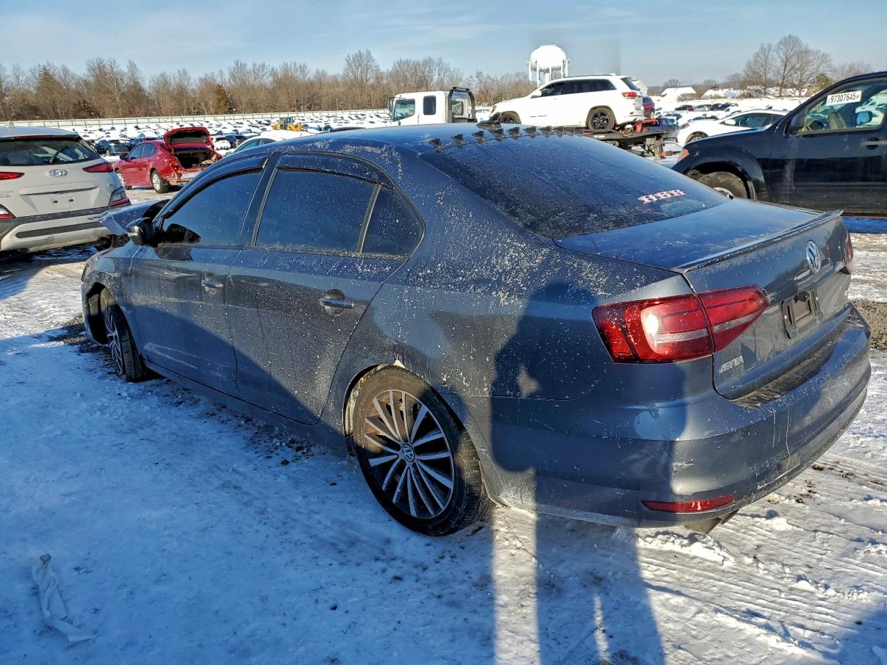 2015 VOLKSWAGEN JETTA SE photo 3