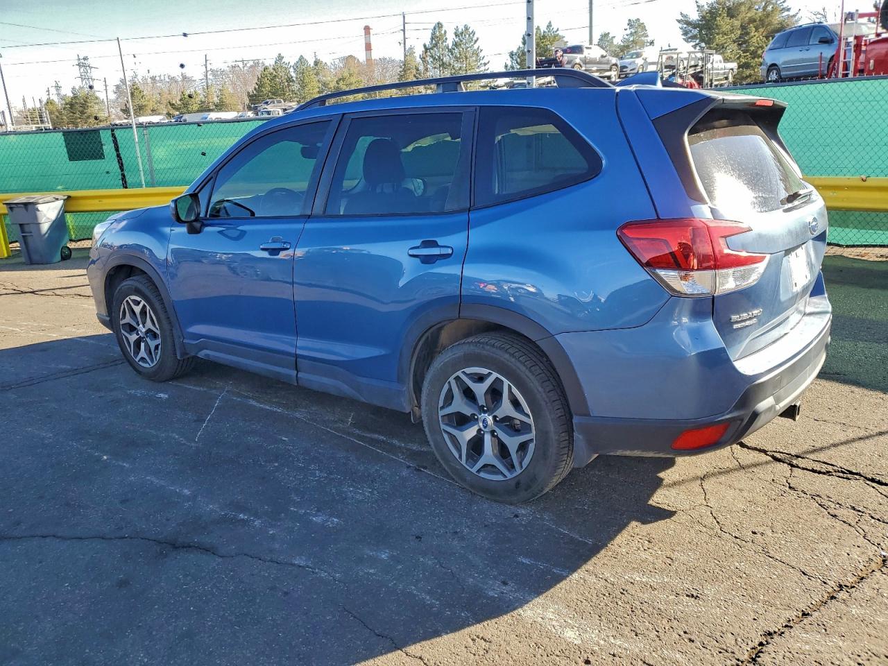 2019 SUBARU FORESTER PREMIUM photo 2