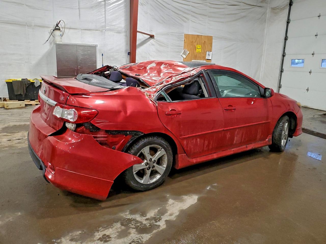 2011 TOYOTA COROLLA BASE photo 3