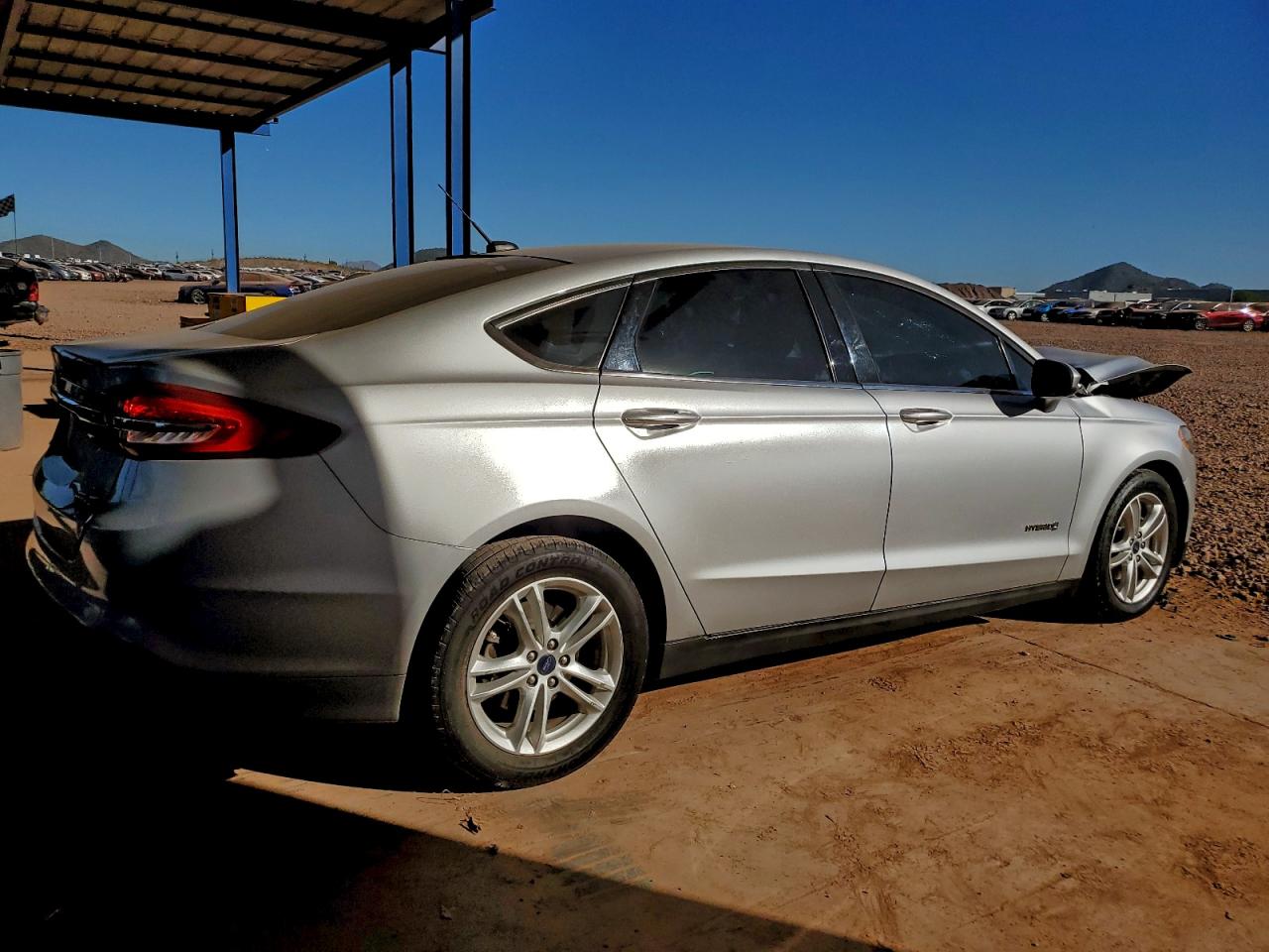2018 FORD FUSION SE HYBRID photo 3