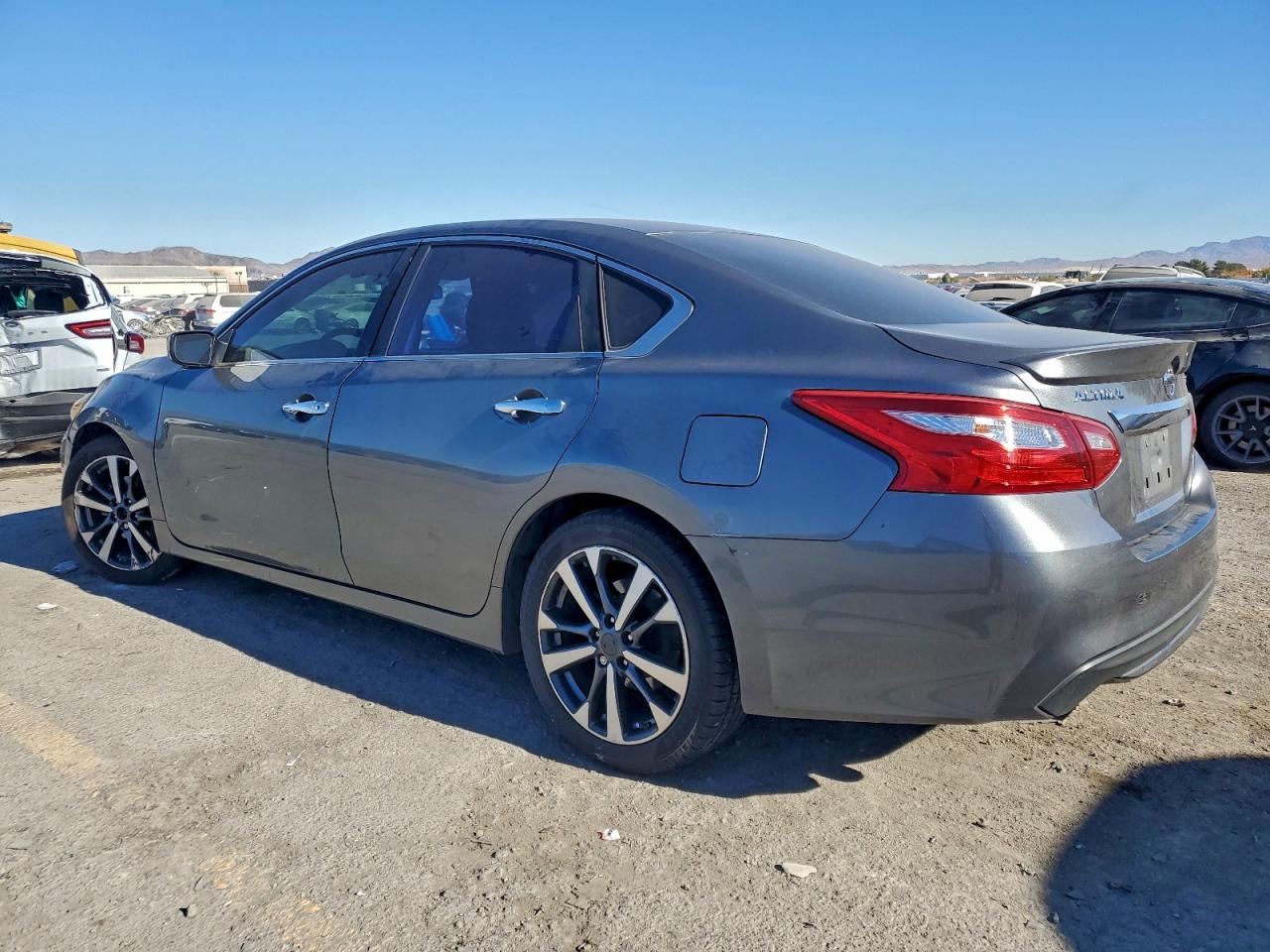 2016 NISSAN ALTIMA 2.5 photo 3