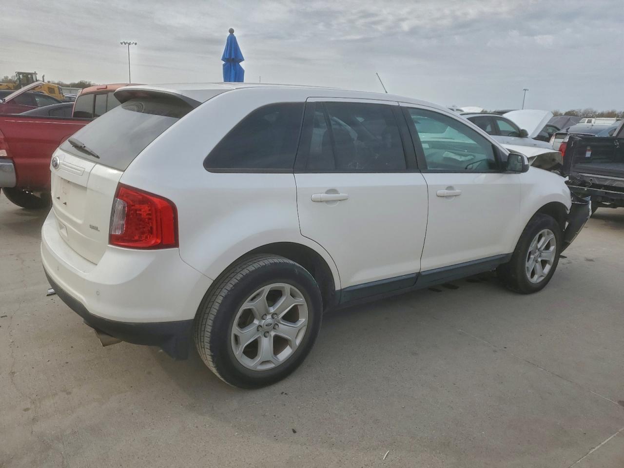 2013 FORD EDGE SEL photo 3