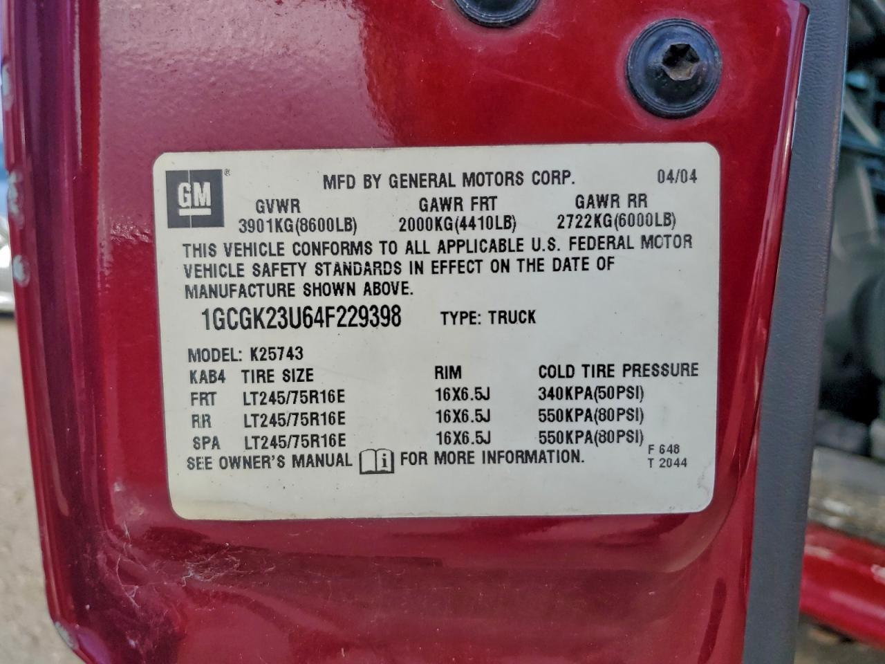 2004 CHEVROLET SILVERADO K2500 photo 12