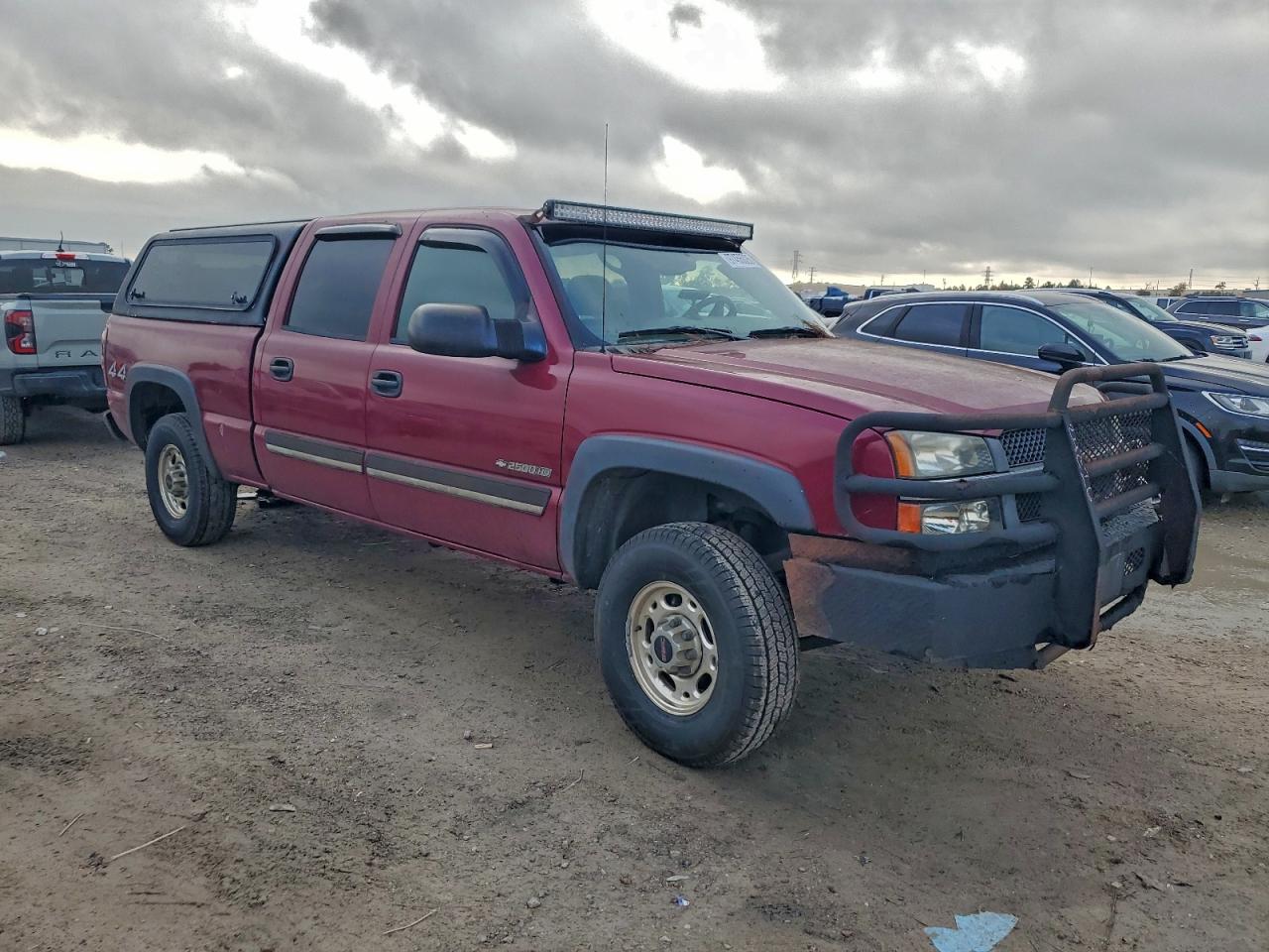 2004 CHEVROLET SILVERADO K2500 photo 4
