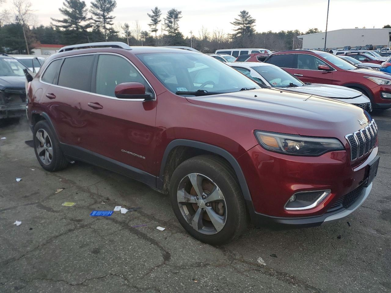 2019 JEEP CHEROKEE LIMITED photo 4