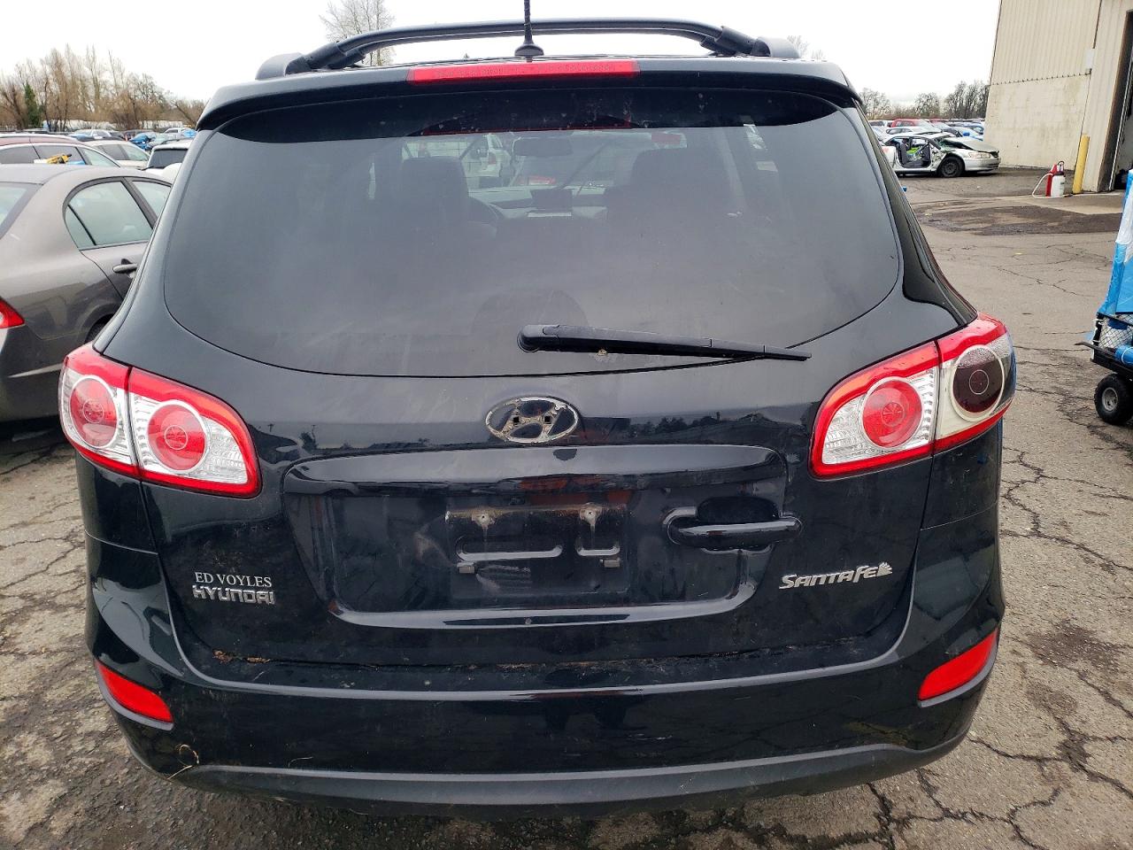 2011 HYUNDAI SANTA FE SE photo 11