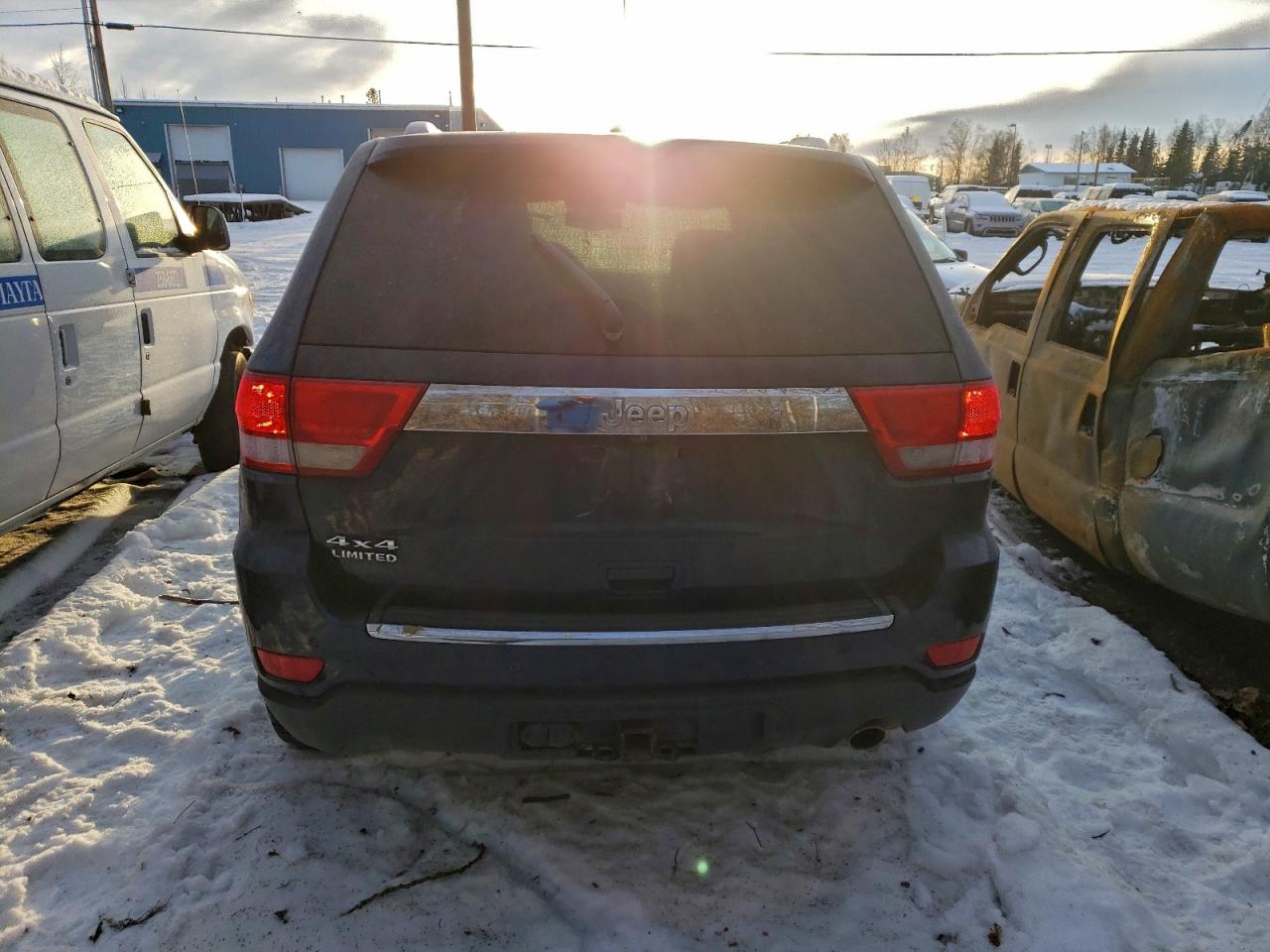 2012 JEEP GRAND CHEROKEE LIMITED photo 11