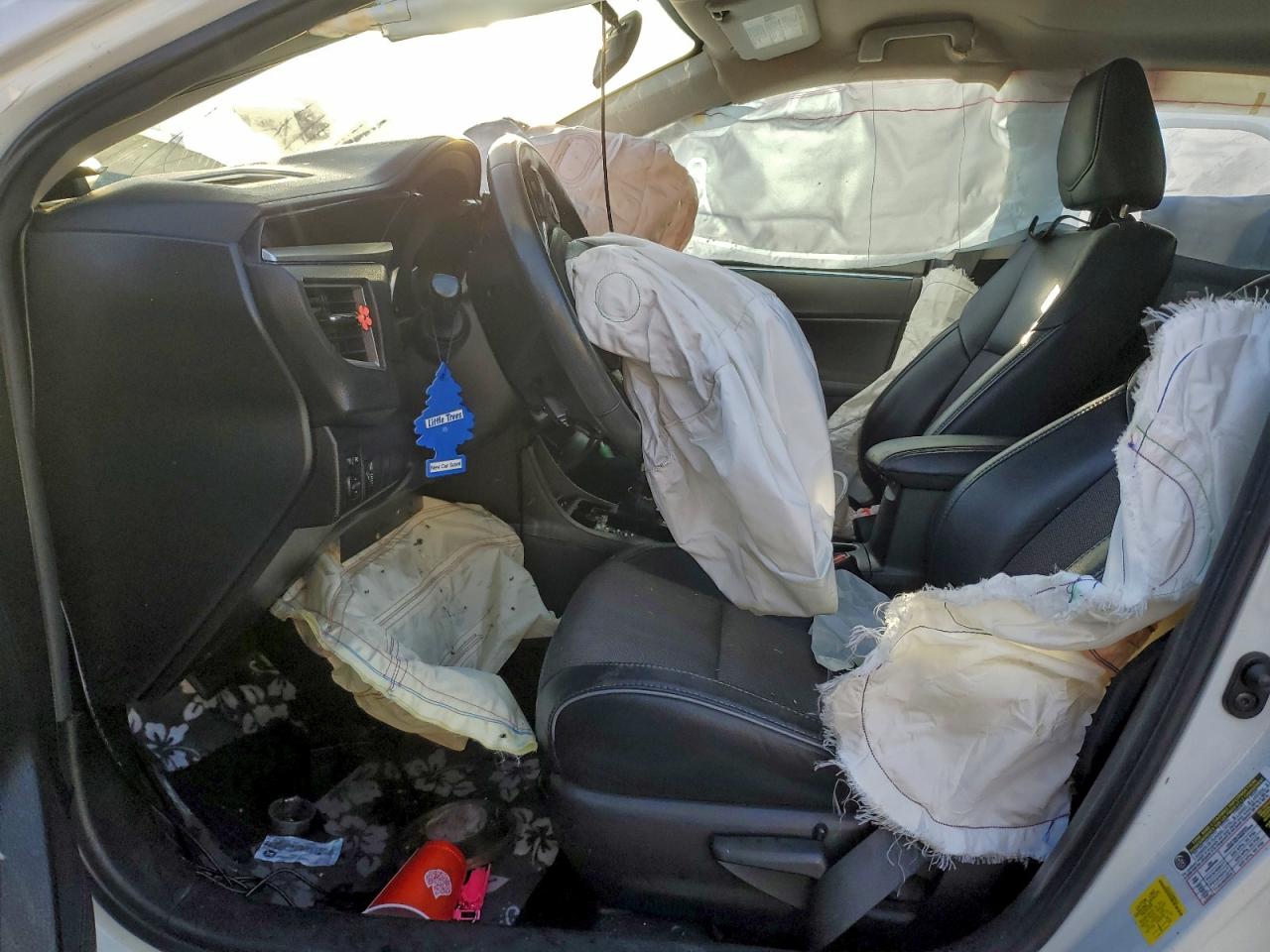 2016 TOYOTA COROLLA L photo 13