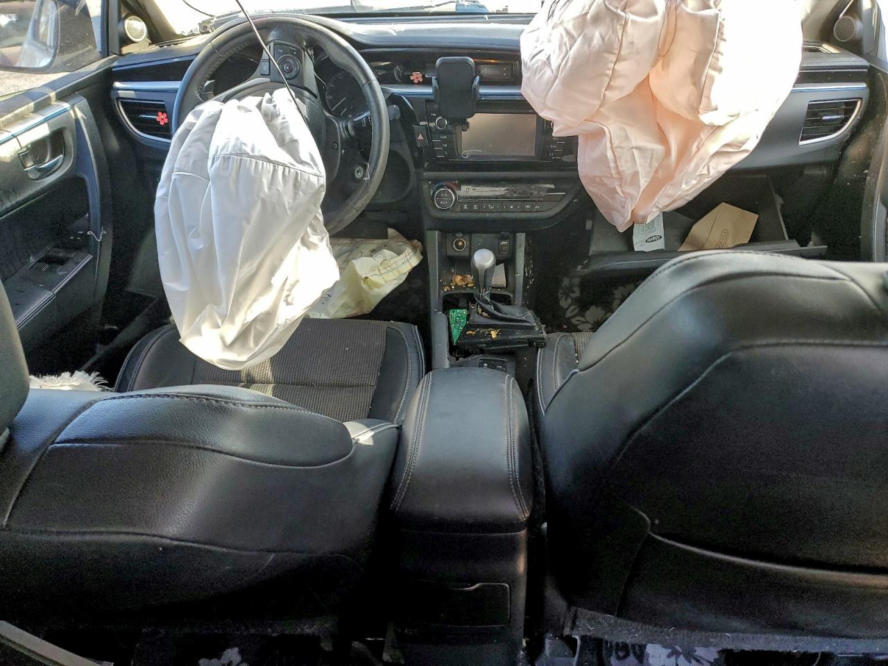 2016 TOYOTA COROLLA L photo 15