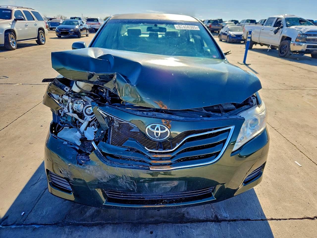 2011 TOYOTA CAMRY BASE photo 5