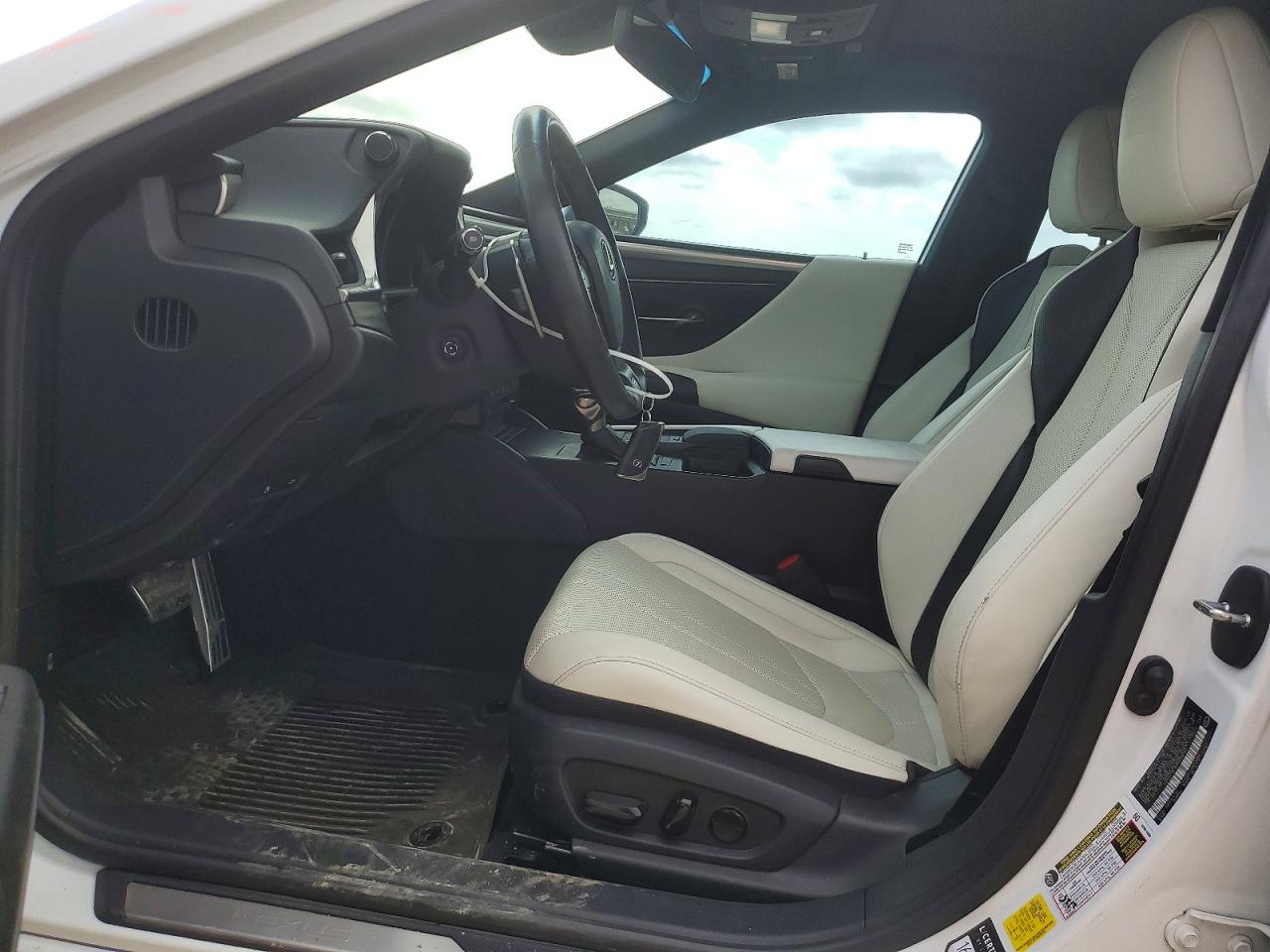2021 LEXUS ES 350 BASE photo 7
