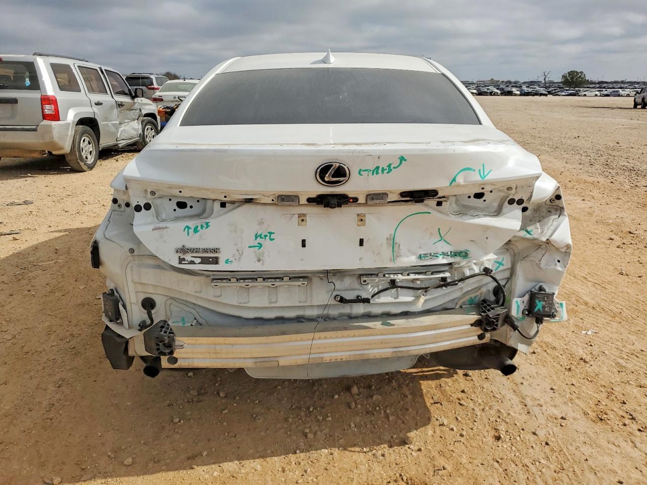 2021 LEXUS ES 350 BASE photo 6