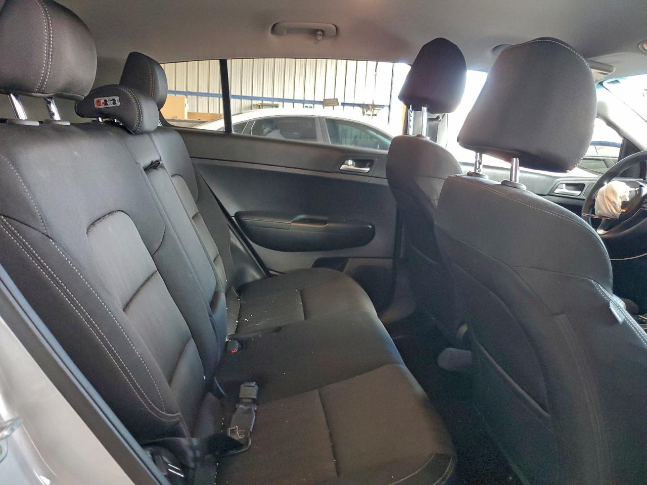 2019 KIA SPORTAGE LX photo 10