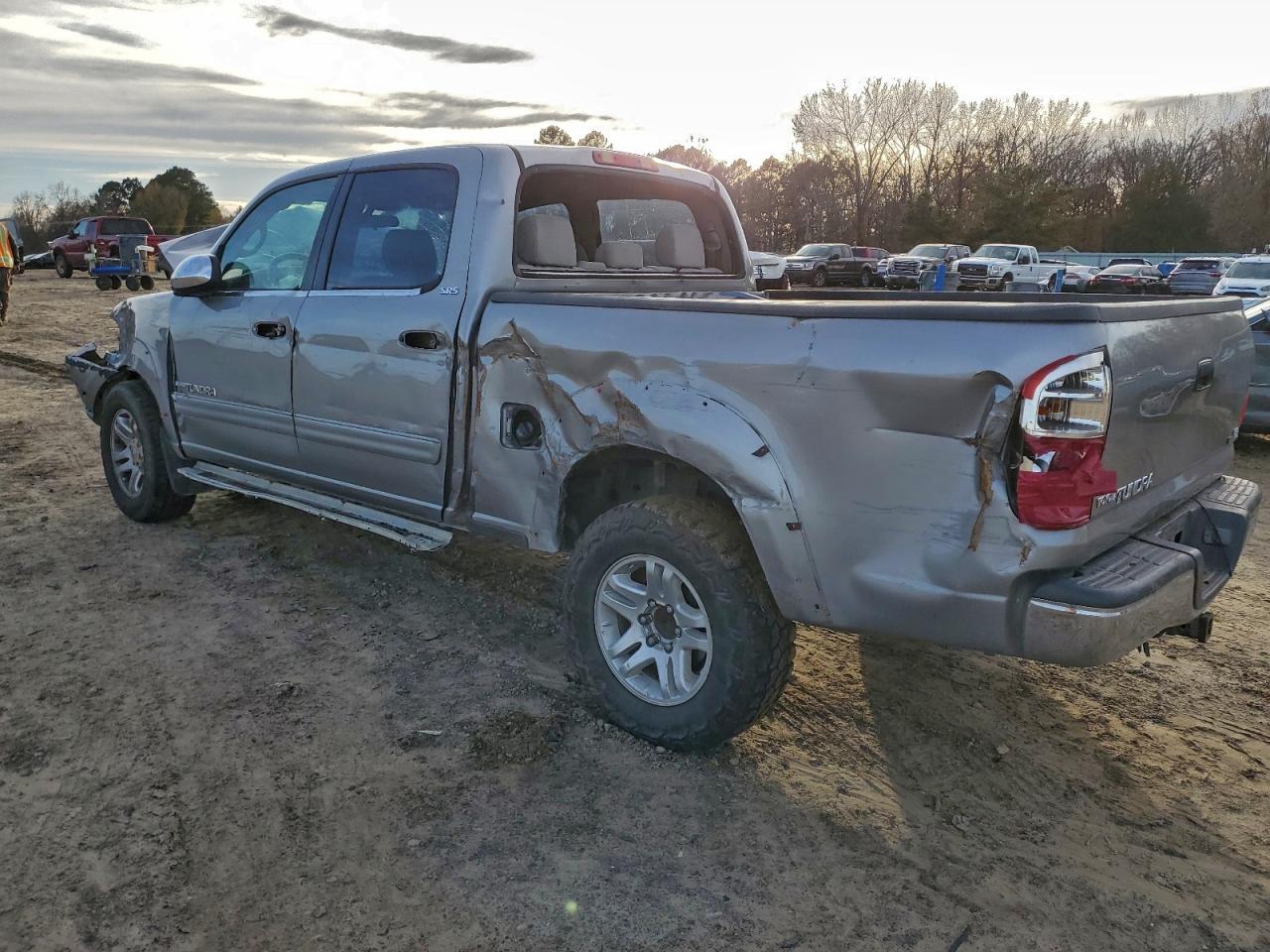 2005 TOYOTA TUNDRA SR5 photo 2