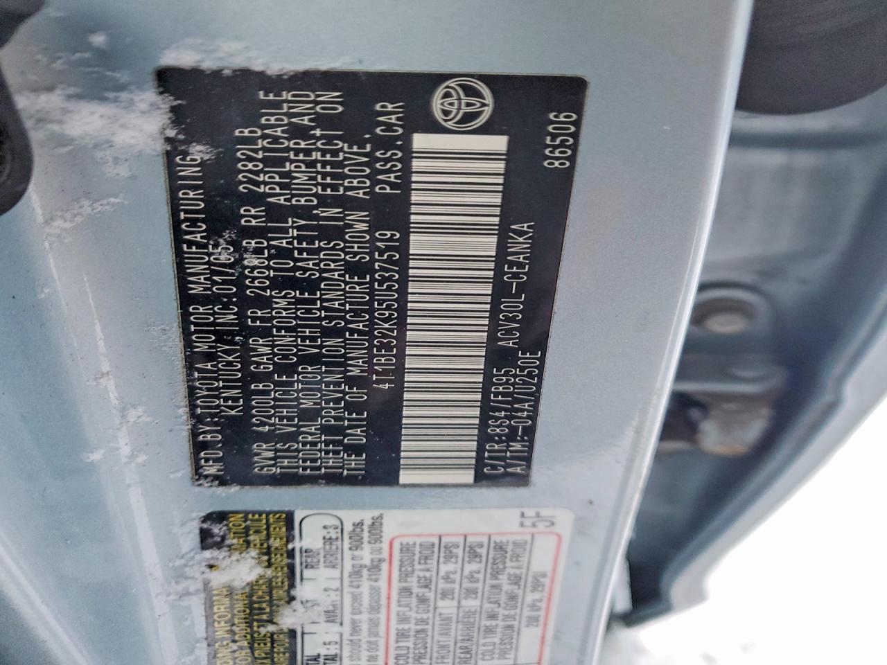 2005 TOYOTA CAMRY LE photo 12