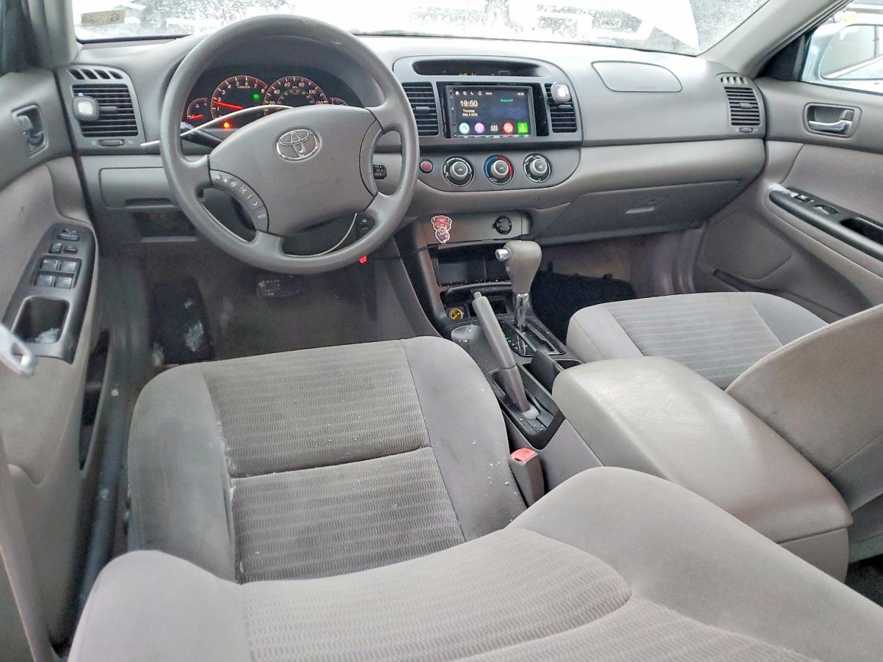 2005 TOYOTA CAMRY LE photo 8