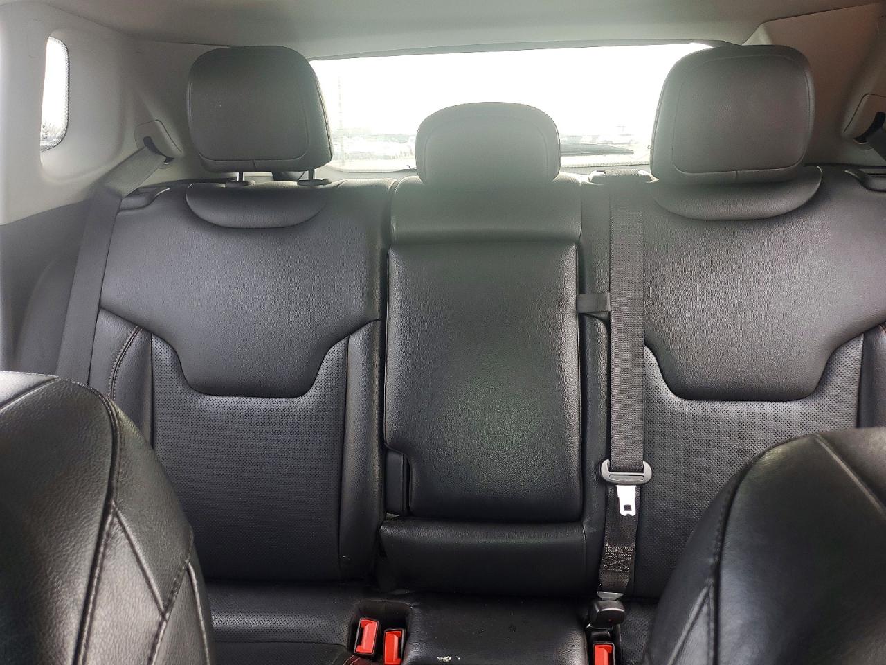 2022 JEEP COMPASS LATITUDE LUX photo 10