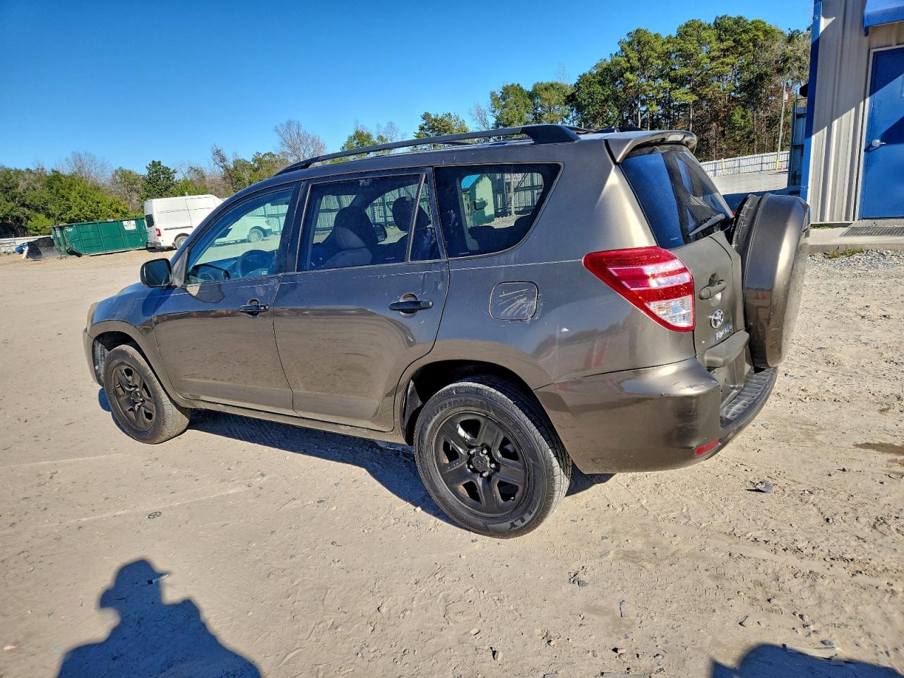 2010 TOYOTA RAV4 photo 4