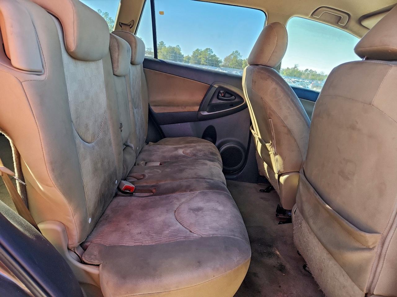 2010 TOYOTA RAV4 photo 31