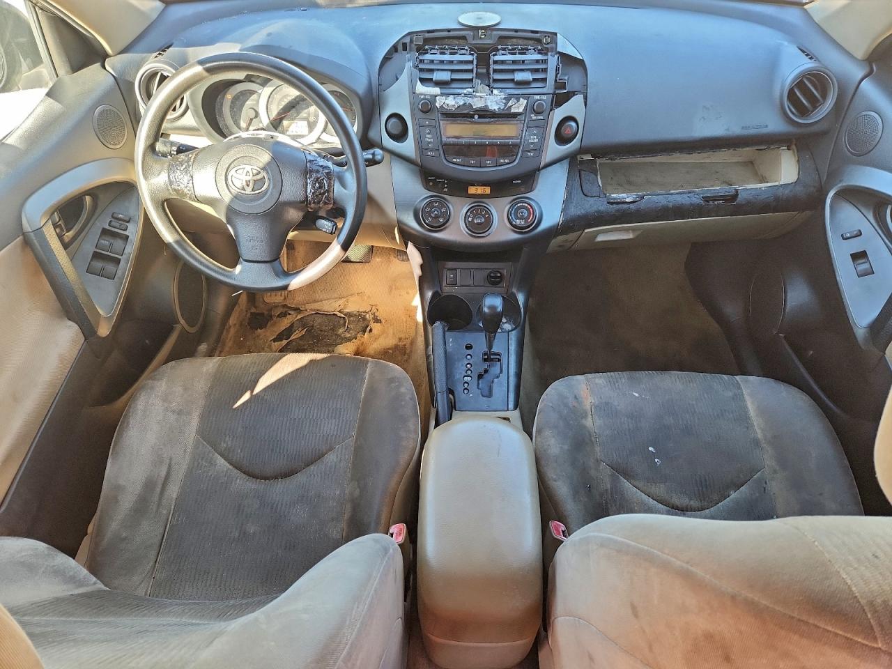 2010 TOYOTA RAV4 photo 22