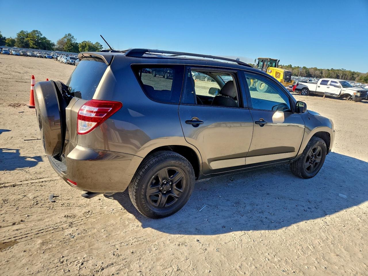 2010 TOYOTA RAV4 photo 7