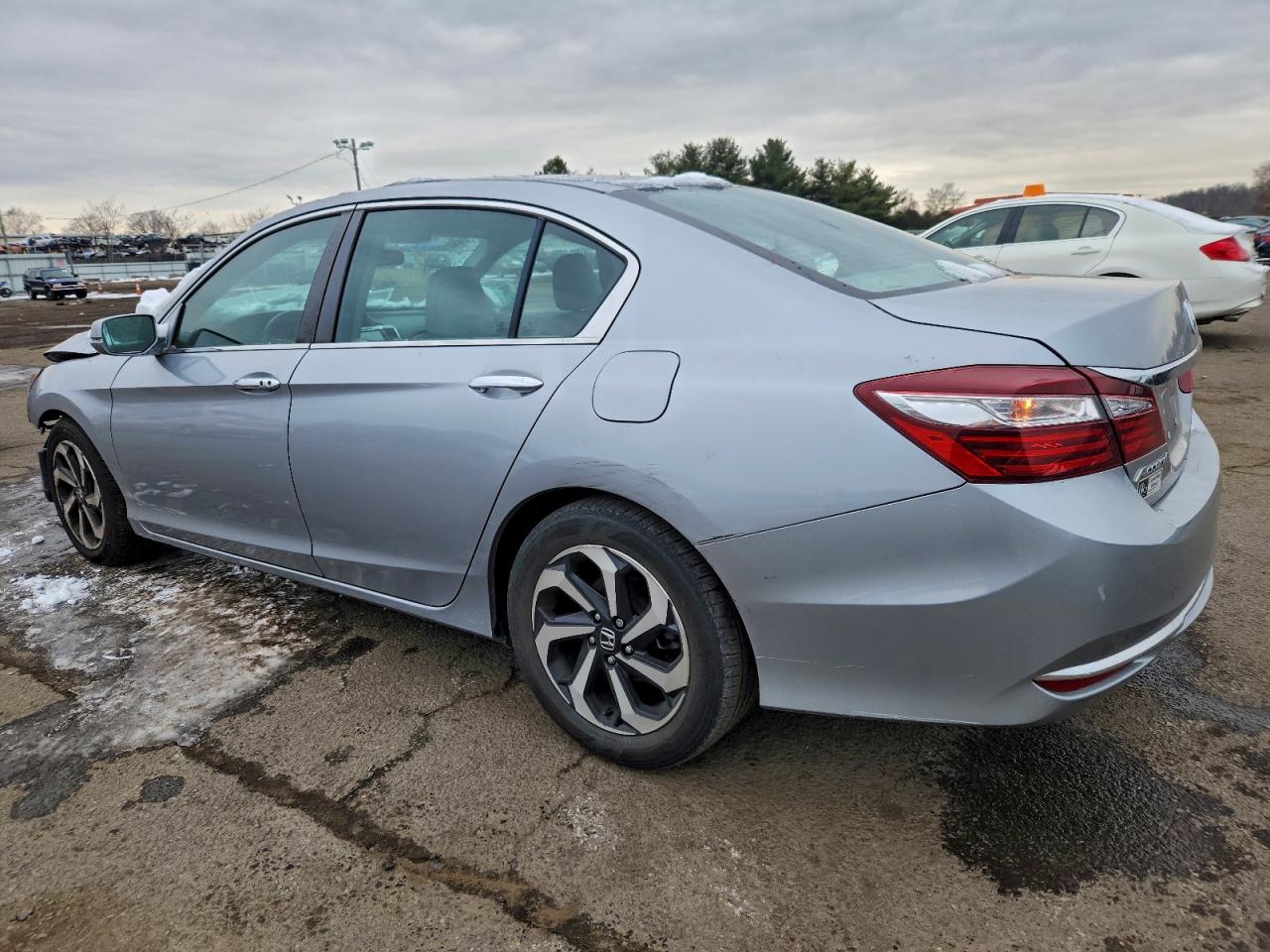 2016 HONDA ACCORD EXL photo 2