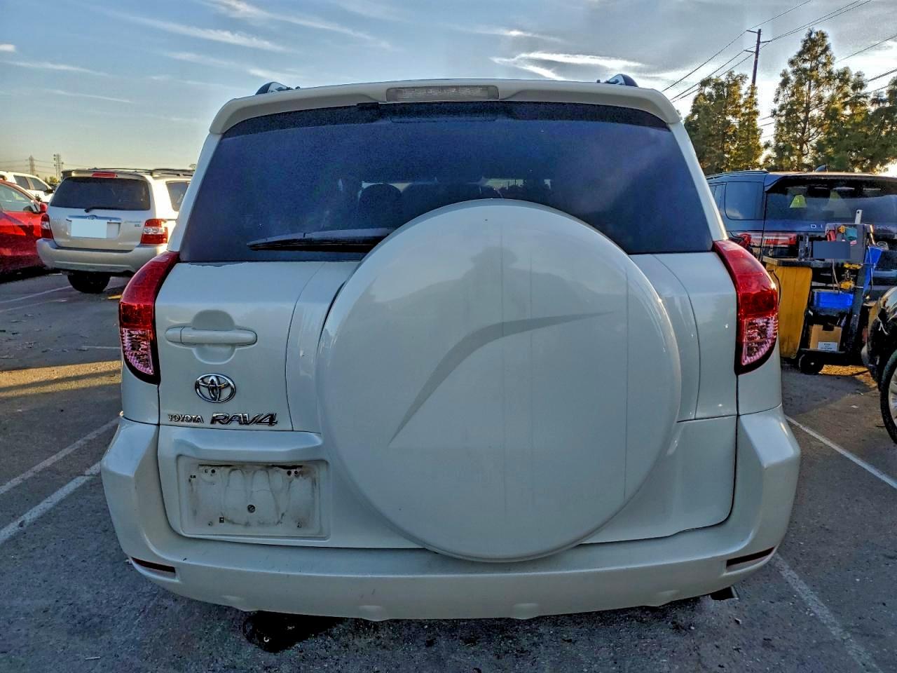 2008 TOYOTA RAV4 LIMITED photo 6