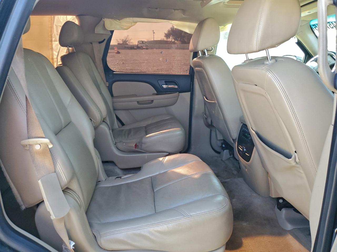 2008 CHEVROLET TAHOE C1500 photo 11