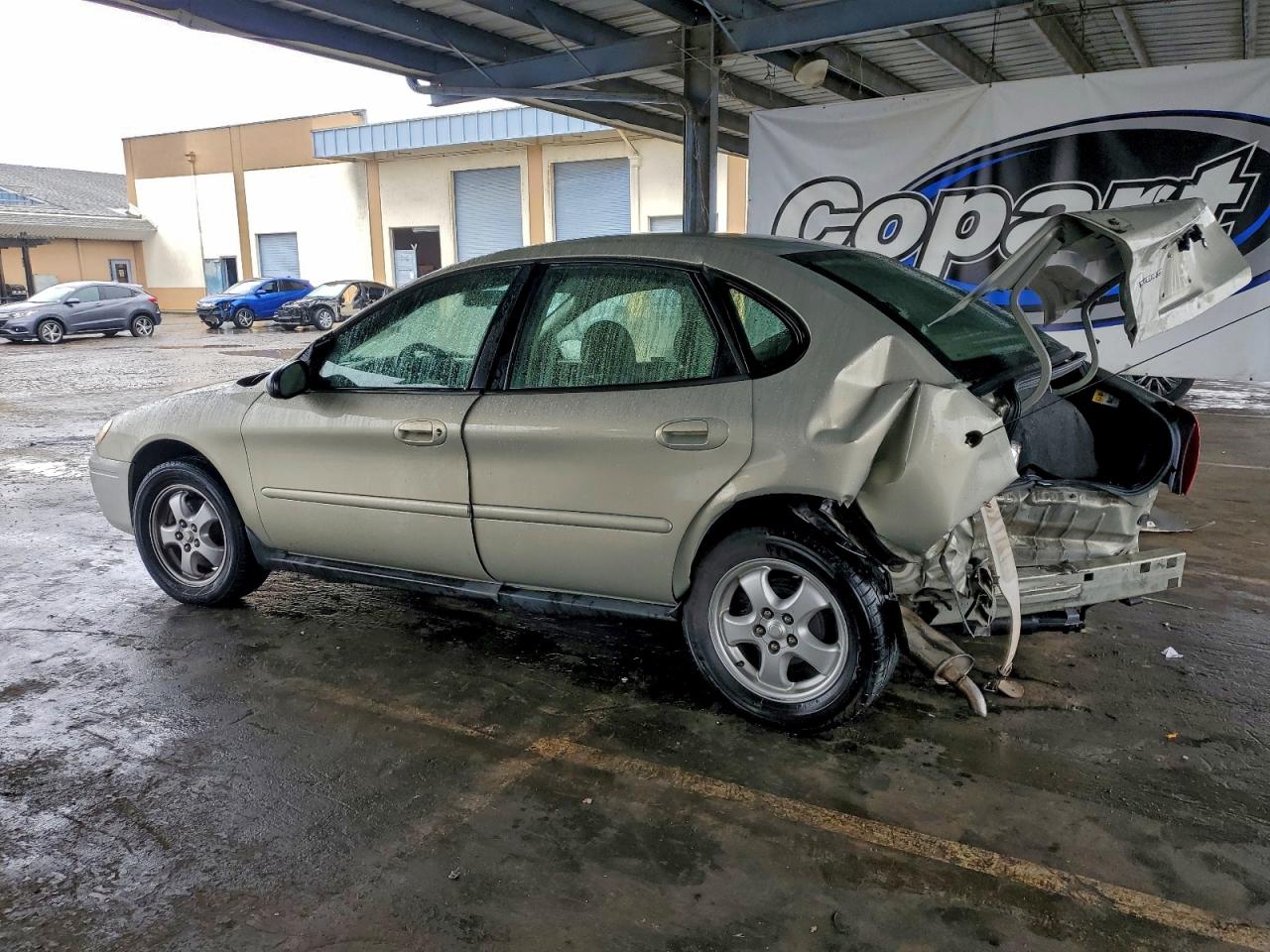 2007 FORD TAURUS SE photo 2