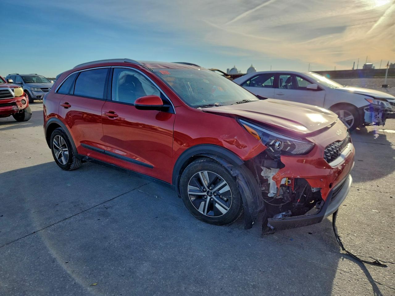 2022 KIA NIRO LX photo 4