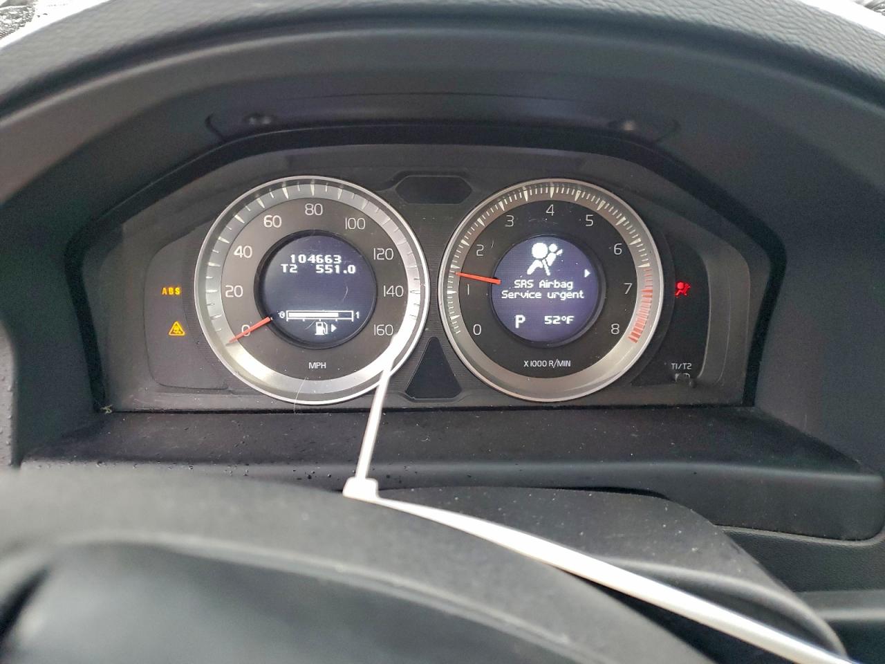 2011 VOLVO XC70 3.2 photo 9