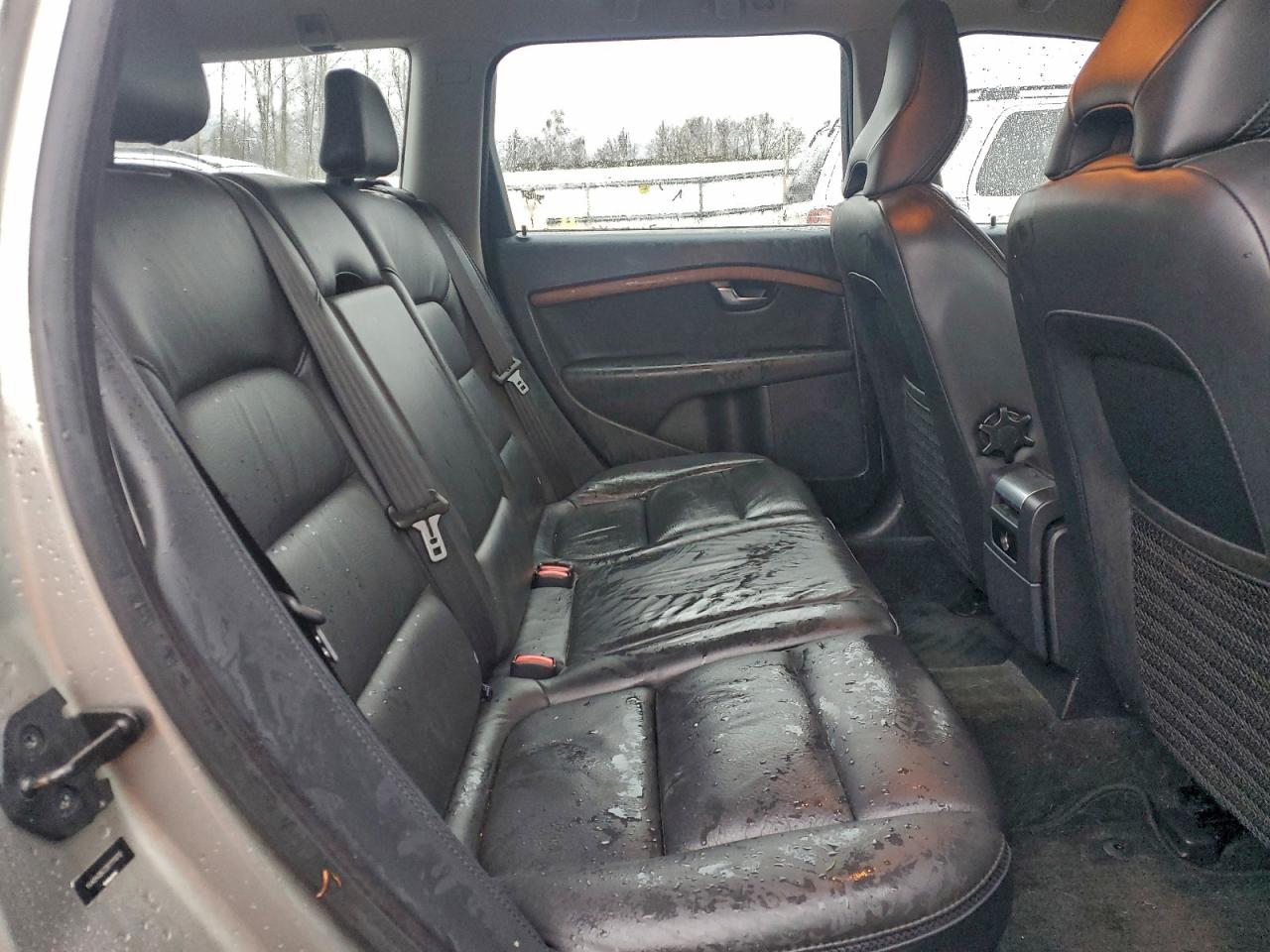 2011 VOLVO XC70 3.2 photo 11