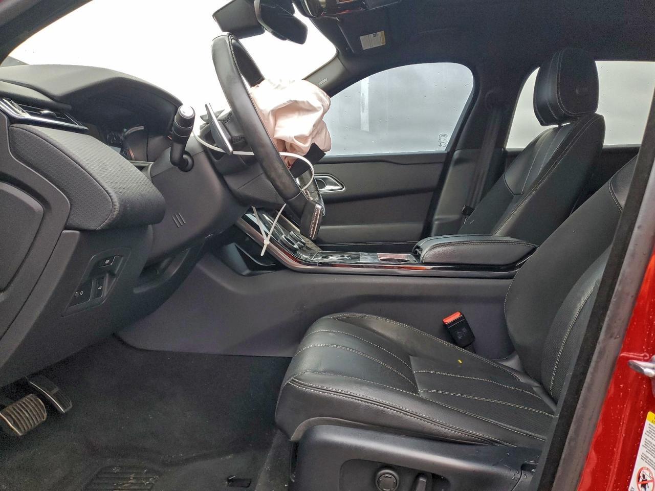 2020 LAND ROVER RANGE ROVER VELAR R-DYNAMIC S photo 7
