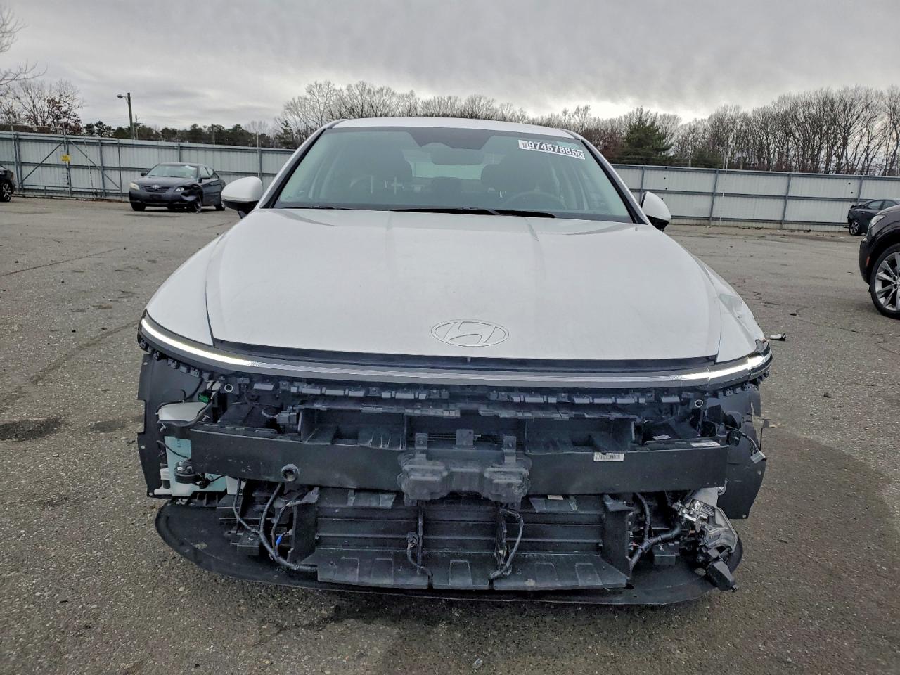 2025 HYUNDAI SONATA HYBRID photo 5